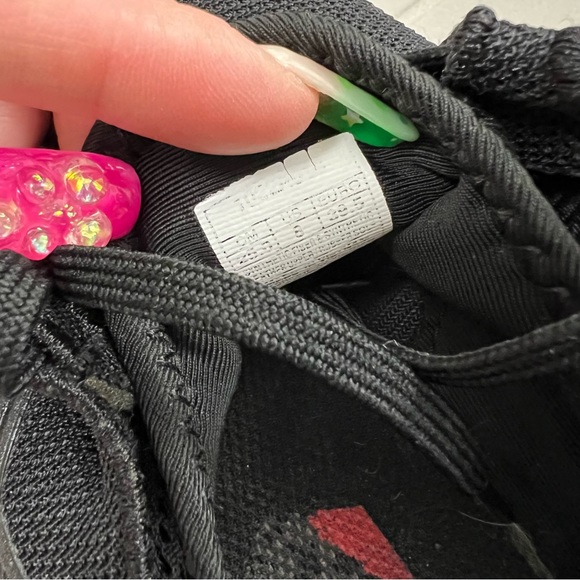 ASICS trainers - size 8US - Picture 8 of 8